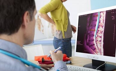 Modhanna diagnóiseacha le haghaidh osteochondrosis lumbar